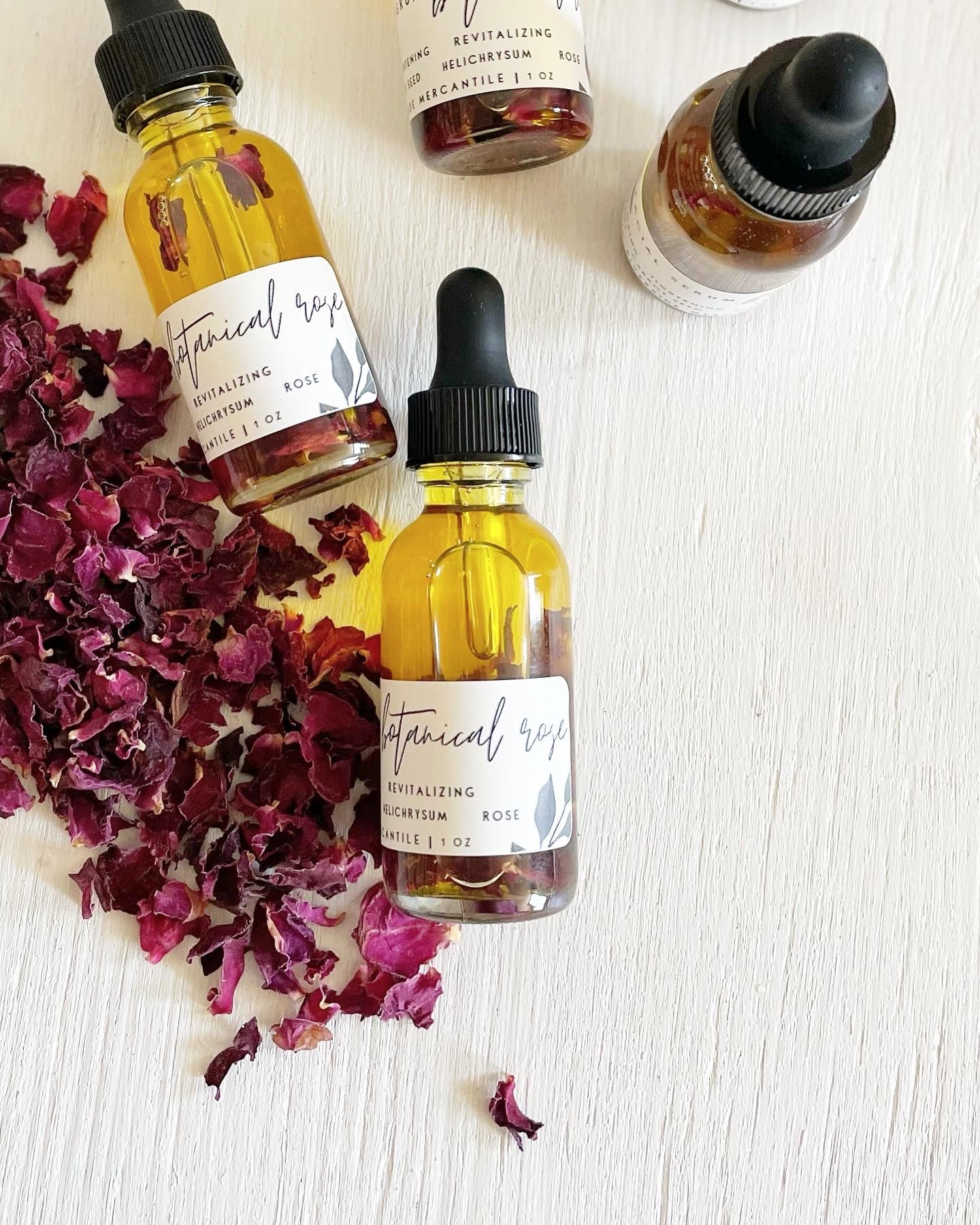 BOTANICAL ROSE FACIAL SERUM