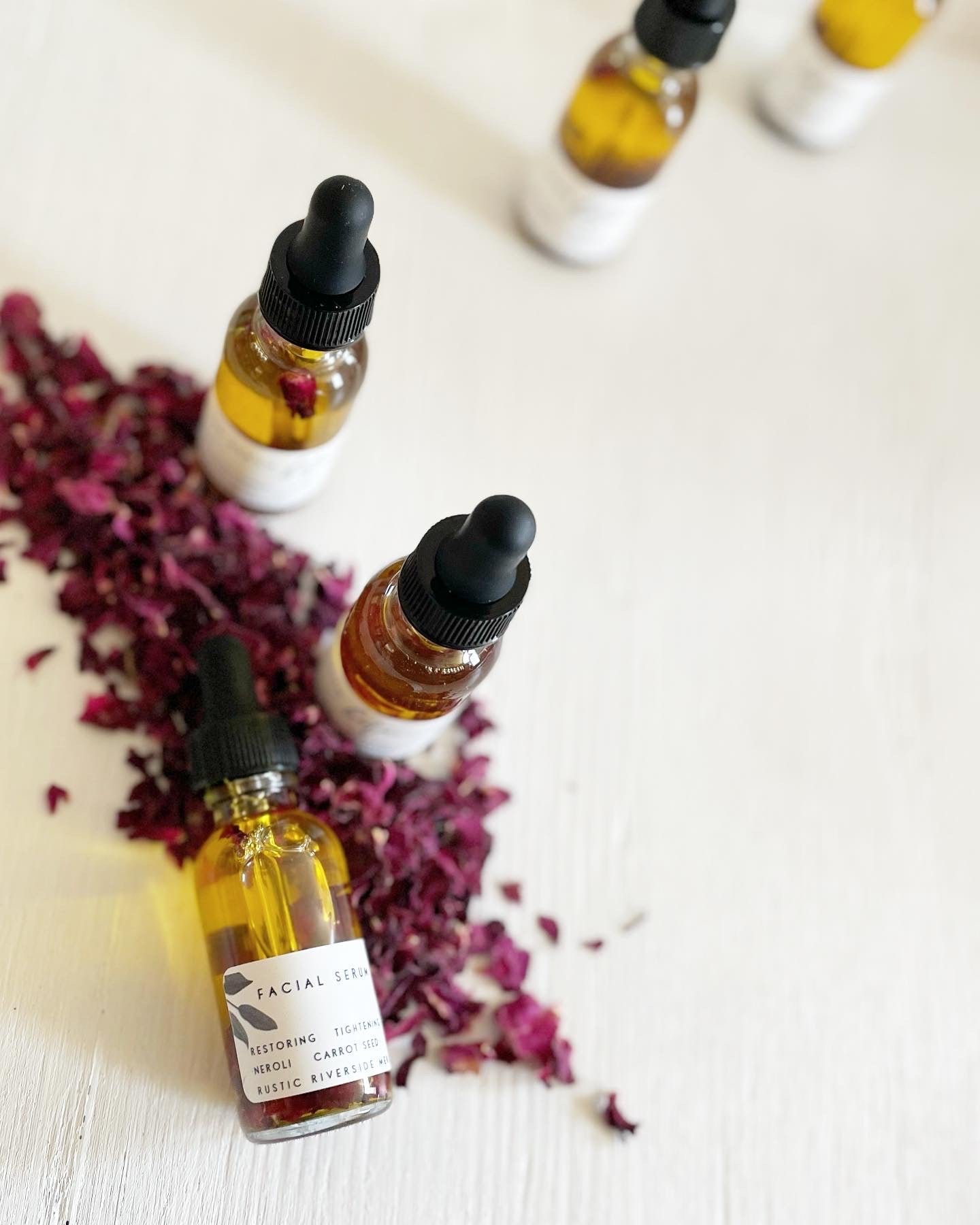 BOTANICAL ROSE FACIAL SERUM